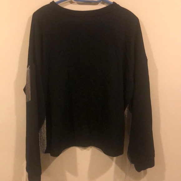 long sleeve shirt with chain details - Picture 2 of 2